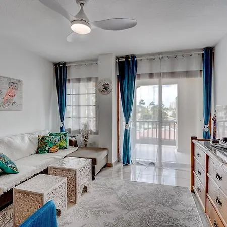 Loro Playa De Americas Apartament *