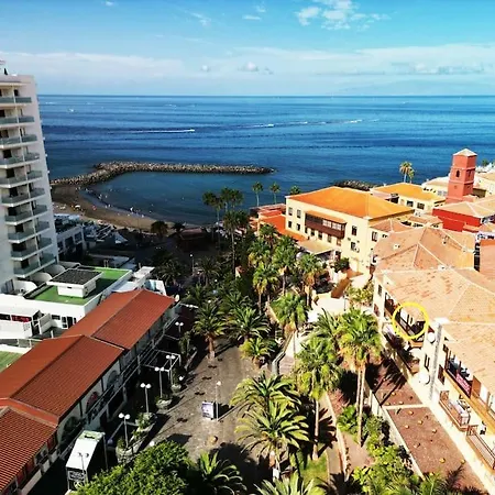 Loro Playa De Americas 아파트